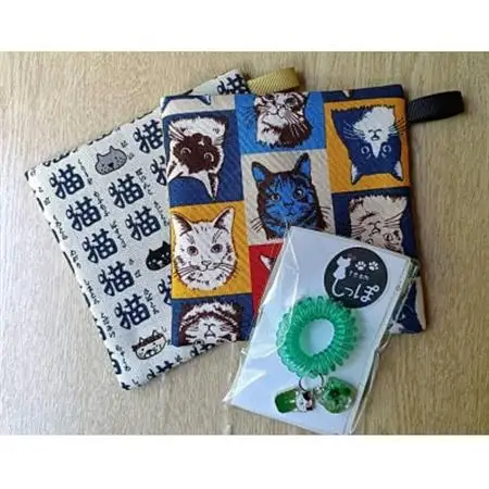保護猫へのご支援のためのお礼品【チームしっぽ】手作り小物セット(コースター・ボトルマーカー)【1650167】