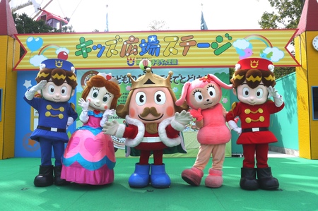 東条湖おもちゃ王国 キングフリーパス（小人1名）[遊園地 プール チケット 入場券 優待券 関西 兵庫県 加東市] 