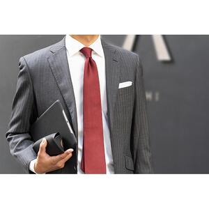 【受注生産】匠の技術で織り上げるシルク１００％のソリッドネクタイ(ワインレッド)