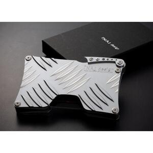 職人の技と遊び心が光るカードケース　チェッカープレート　CARD CASE