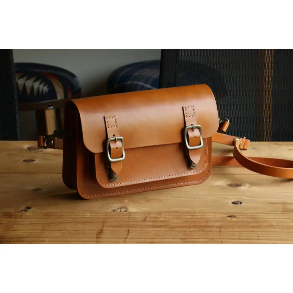 【ブラウン】ＳＢ-01ショルダーバッグ