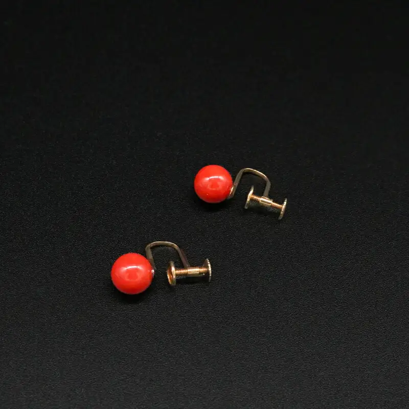 【珊瑚】イヤリング 赤玉珊瑚 K18G(ネジ式)