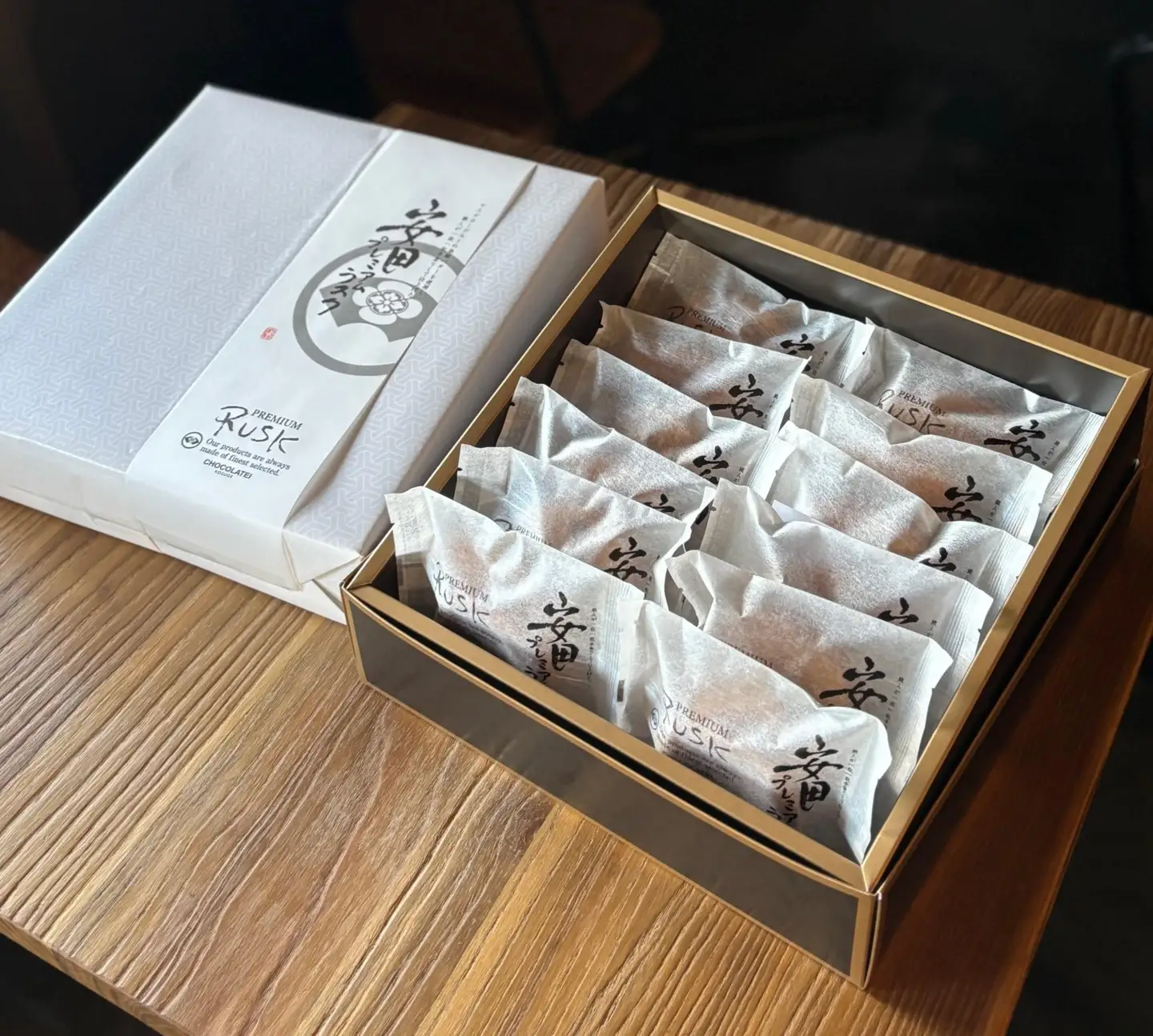しょこら亭 安田プレミアムラスク 2枚×18袋 お菓子 菓子 スイーツ 贈答 1Z06017