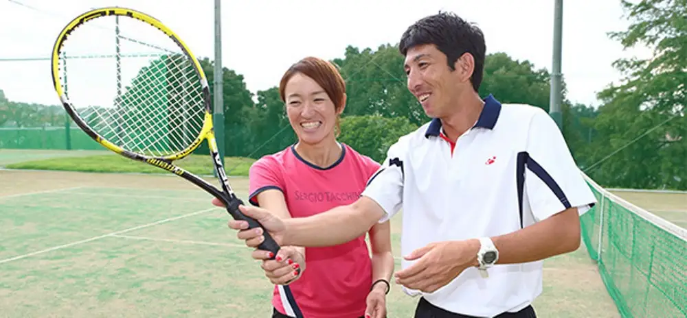 ユニバーサルテニススクール 河内長野校 体験型スポーツレッスン｜大人向け1ヶ月体験レッスン（全4回）初心者歓迎 テニススクール お試しレッスン フィットネス 健康維持 習い事 アクティビティ 体験型返礼品 大阪 河内長野市