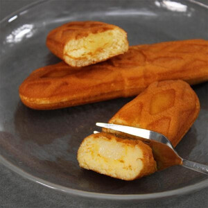 スティックケーキカスタード　8個×8箱