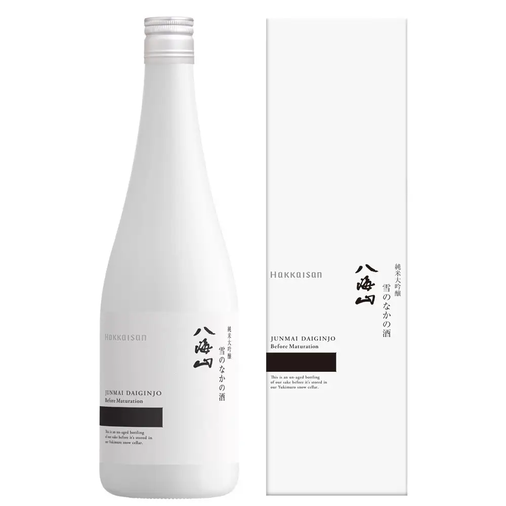 日本酒  八海山 純米大吟醸 雪のなかの酒 720ml【八海山 純米大吟醸 日本酒 四合瓶 1本 720ml 新潟 地酒 厳選 晩酌 熱燗 お酒 酒 さけ】