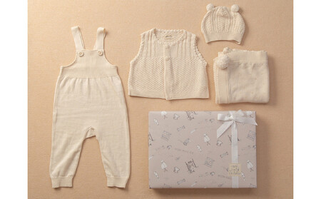 ブランケット＆ベスト＆ぼうし＆サロペット　ギフトボックス付き TAK149 AHM0030