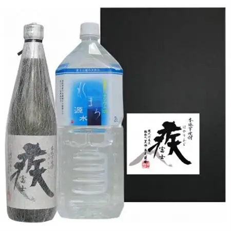 ☆本格芋焼酎疾富士720ml☆富士山天然水水まろ源水2L　富士山の銘水と本格芋焼酎のコラボレーション【1396647】