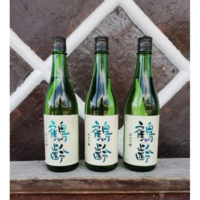 雪国のお酒「鶴齢」純米吟醸【四合瓶720ml×3本】
