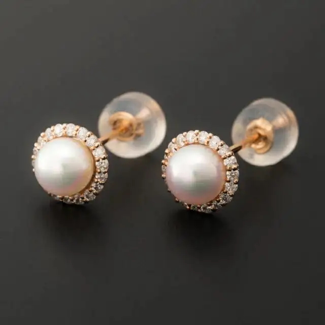 【真珠】【希望の光 ･大人シンプルモダン】5.2mm アコヤ真珠ピアス K18  P-185