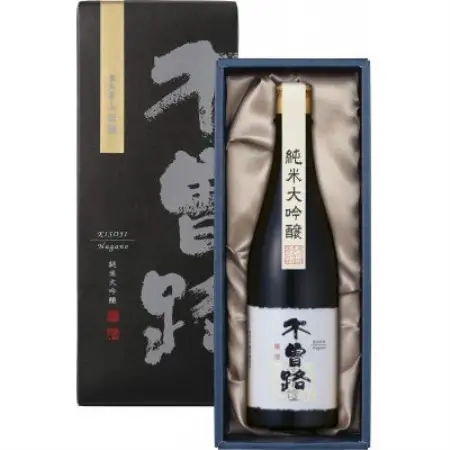木曽路　純米大吟醸　山田錦　磨き35　720ml【1541091】