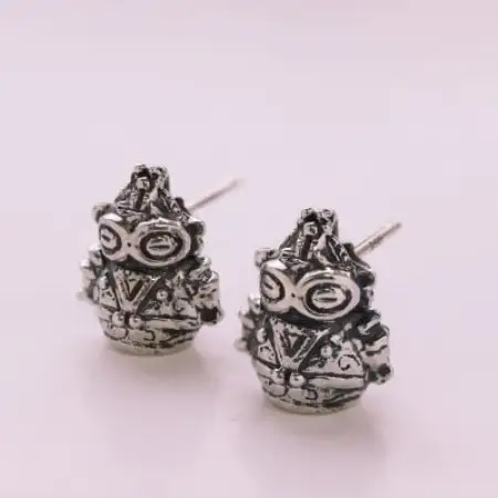 縄文の神秘を身にまとうSV925製どぐりんプチピアス　700-089【配送不可地域：離島・沖縄県】【1670966】