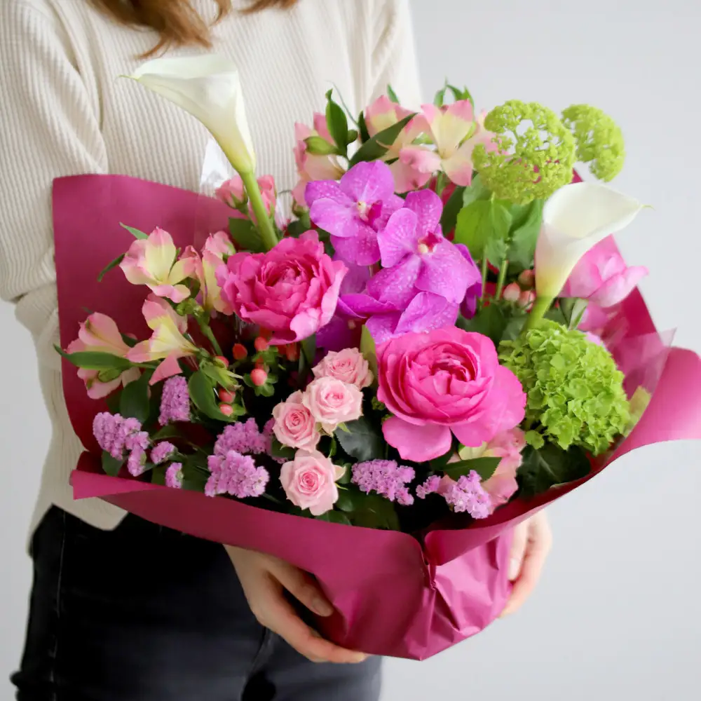 【母の日】華やかに贈るおまかせアレンジメント ※北海道・沖縄・離島への配送不可