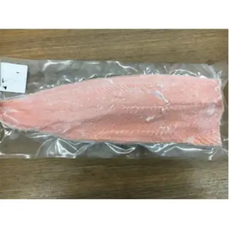 青森サーモン　フィレ1枚(約700g)【配送不可地域：離島】【1734235】