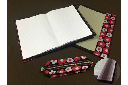 イ草が香る！ノートカバー、ファイルカバー、ペンケースセット　カラー：花柄