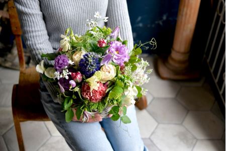◇お任せ◇ お花たっぷりフラワーアレンジメント | フラワー お花 春日井市
