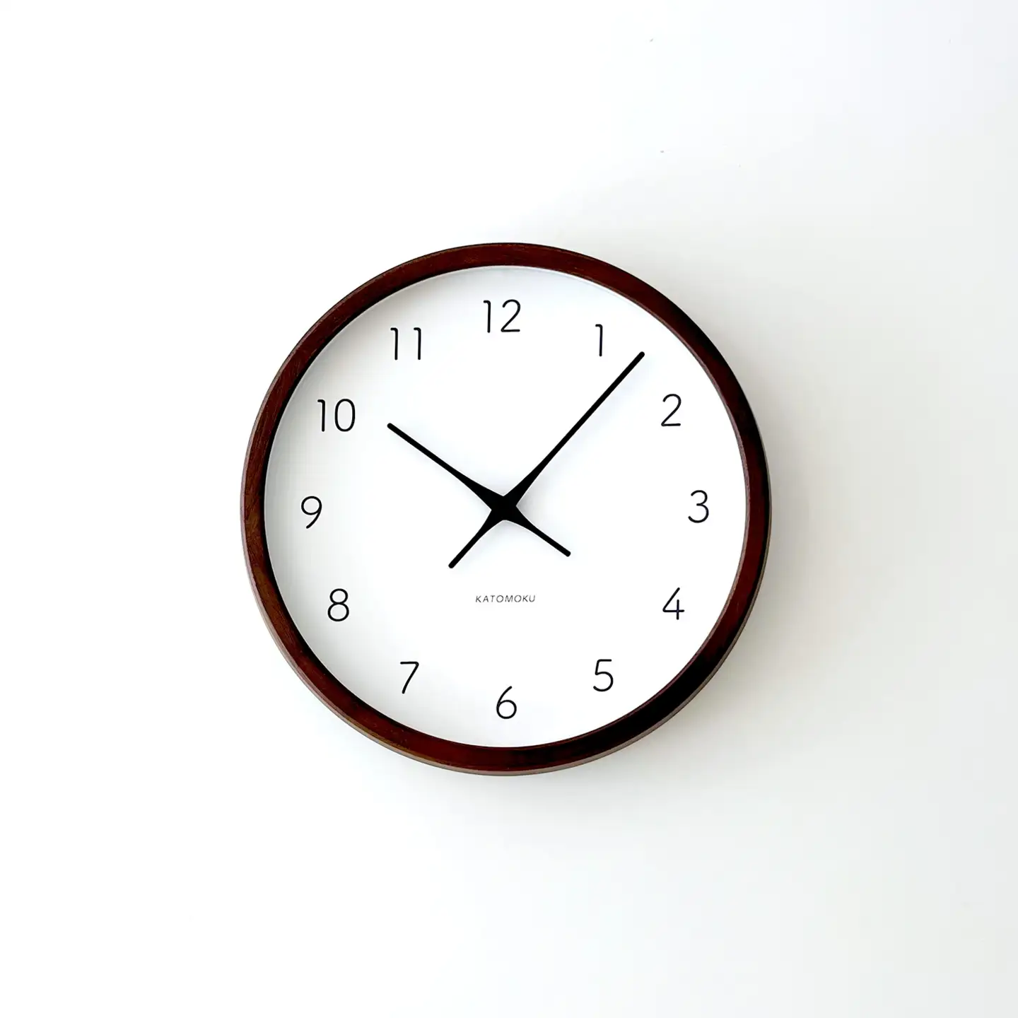 KATOMOKU muku clock 7 ≪km-60BRRCS≫木製掛け時計(ブラウン/SKP電波スイープムーブメント(連続秒針))【R7555】