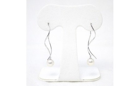 302　アコヤ真珠7.5mmピアス(K18WG)　パール 宝石 アクセサリー ジュエリー 伊勢志摩 伊勢市 結婚式 入学式 ギフト 贈り物 フォーマル プレゼント 誕生日 本真珠 ホワイトゴールド