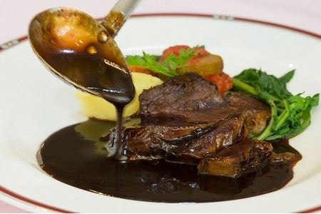 ホテルアクアサンタ 平日限定 グルメな旅 伊豆牛ローストビーフコース 1泊2食付 ペア宿泊券