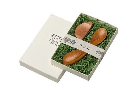 木を活かす！名入れBabyスプーン＆スプーン置きのセット