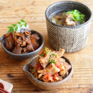 牛すじ食べ比べセット３種類と鶏めしの素/各2個合計8個のセット