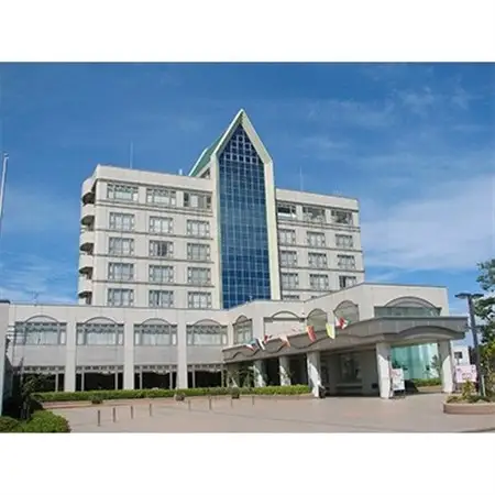 ホテルサンルーラル大潟　1泊2食付ペア宿泊券(スーペリアプラン)【配送不可地域：離島・沖縄県】【1108176】