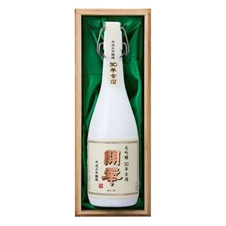 【創業350年の老舗酒蔵】開華 大吟醸30年古酒 720ml×1本 (風呂敷包み)_酒・アルコール  日本酒 sake サケ  装飾品・工芸品  鞄・バッグ かばん カバン_【1086823】