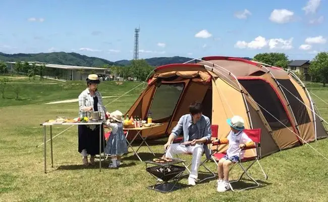 スノーピーク 手ぶらキャンプ体験コース Snow Peak Headquarters Campfield. 体験型返礼品 グランピング
