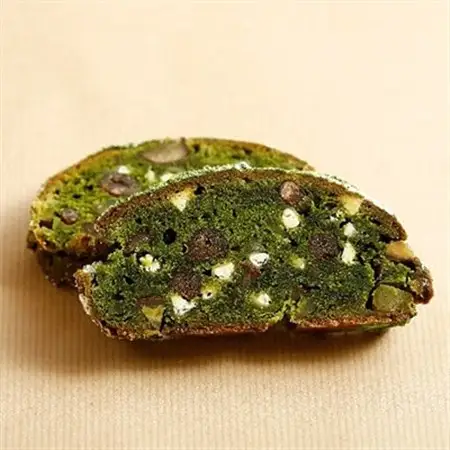 シュトーレン(抹茶) おやつや朝食に 栗の甘露煮入り 京都城陽産高級抹茶使用 クリスマスにピッタリ_ パン  ぱん  菓子・スイーツ 焼き菓子  _【配送不可地域：離島】【1133461】