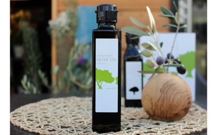 【 小豆島 】 エクストラバージン オリーブオイル 小豆島産 136g (2025収穫・生産）手摘み 油 オリーブ油 オリーブ オイル 食用油 調味料 ヘルシー 健康 香川県 土庄 土庄町【12月10日以降発送】