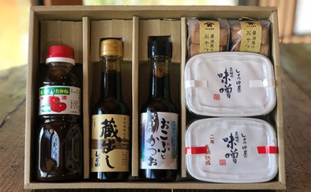 明治屋醤油（醤油2種・ソース・味噌2種＋クッキー2コ）【配送不可：離島】 調味料 しょうゆ 濃口 米味噌 