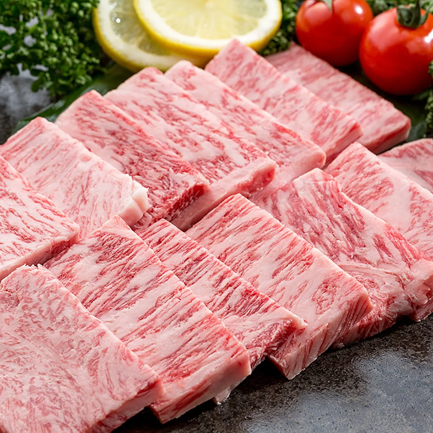 【隔月定期便6回】お気軽佐賀牛：C136-001