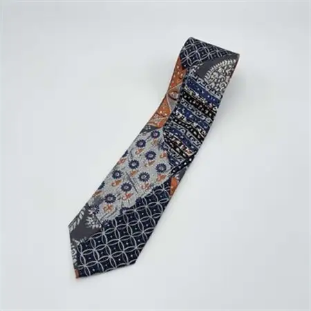 クラバットユキジ製　クラシック柄ネクタイ No.2_装飾品・工芸品 ネクタイ・ベルト 服飾小物 _【1141351】
