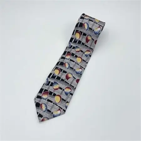 クラバットユキジ製　クラシック柄ネクタイ No.4_装飾品・工芸品 ネクタイ・ベルト 服飾小物 _【1141353】