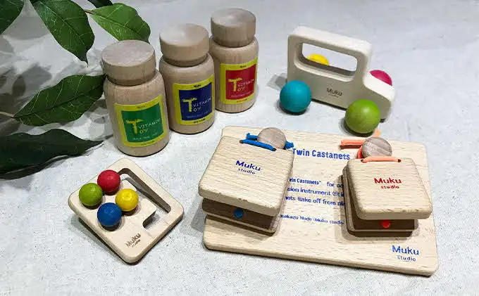 生まれてはじめて手にする木のおもちゃ! 「First Toy 4点セット」 玩具 工芸品 HNNM002