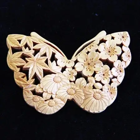 つげ細工 ブローチ(蝶)　約6.5cm×4.5cm_装飾品・工芸品  アクセサリー _【1116503】