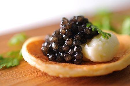 【桐箱入り】宮崎HEIKECAVIAR 20ｇ ブリニセット 【チョウザメ】【世界三大珍味×日本三大秘境】 チョウザメ キャビア ブリニ ブリニセット 20g 魚卵 珍味 SZ-101