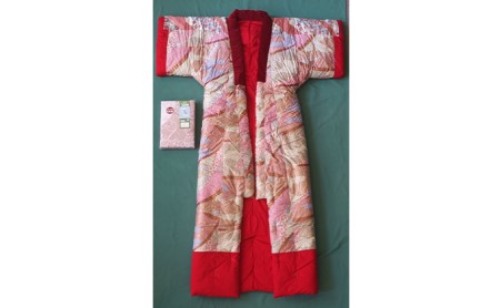 手づくり　かいまき布団　(赤系) 専用カバー付き