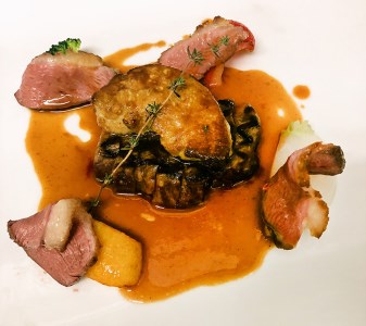 ウフウフ　特別ディナーコース　ペアお食事券