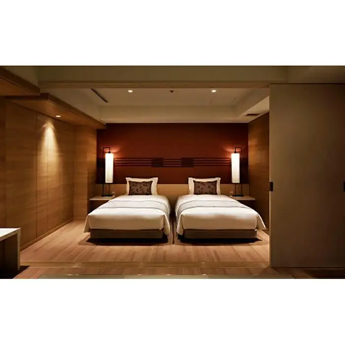 「神戸みなと温泉 蓮」ペア宿泊券（シーサイドデラックス／夕朝食付）