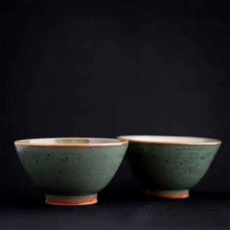 【青山窯】深い緑の錆浅葱色が美しい綾焼き(飯碗2個セット)【1236772】