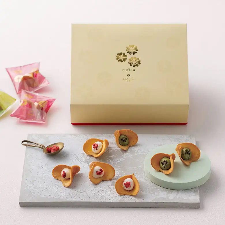 【KINEEL】ルフル 16個入（バニラ8個・抹茶8個）［ 京都 老舗 和菓子 千寿せんべい 有名店 ラングドシャ 人気 おすすめ お菓子 スイーツ 洋菓子 花 お取り寄せ 通販 ギフト プレゼント 贈答 送料無料 ふるさと納税 ］