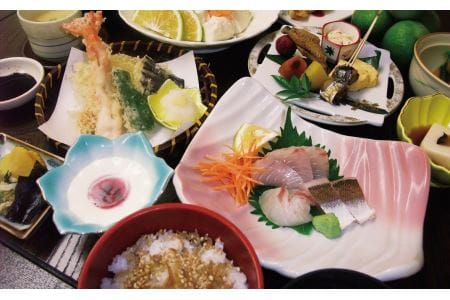 臼杵湯の里　宿泊券　３名様１室１泊２食付≪鮮度抜群☆海鮮会席コース≫