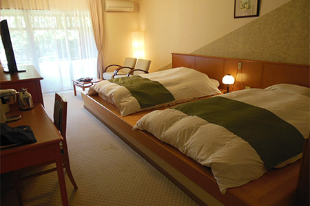 ホテル季の座　宿泊利用券（割引券）【F08】