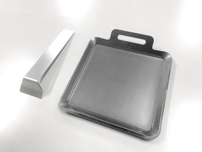 【アウトドア必見】極厚鉄板　「小鉄」 雑貨 日用品 ステンレス製 