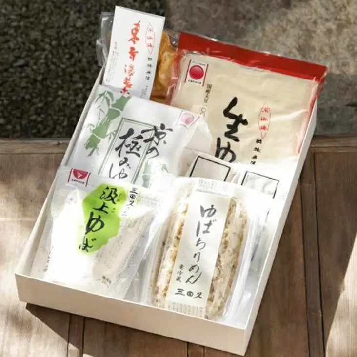 【三田久】生湯葉＆生麩詰合せ(1340g)｜京都 ゆば 老舗 人気［ 京都 老舗 湯葉 ゆば 人気 おすすめ 総菜 おばんざい グルメ お取り寄せ 通販 送料無料 ふるさと納税 ］