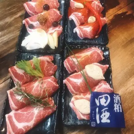 つがる豚　4味(フォーテイスト)青森県産豚肩ロース　800g_肉  豚肉 _【配送不可地域：離島】【1267312】