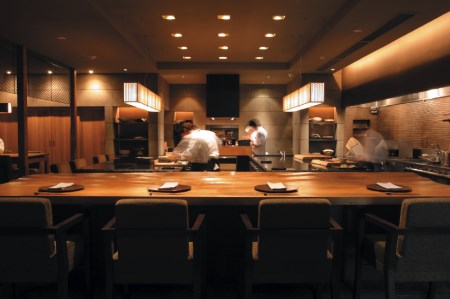 六雁 お食事券 シェフおすすめコース ２名分 特別大洗コース 日本料理 銀座 ペア ペア食事券_BW001