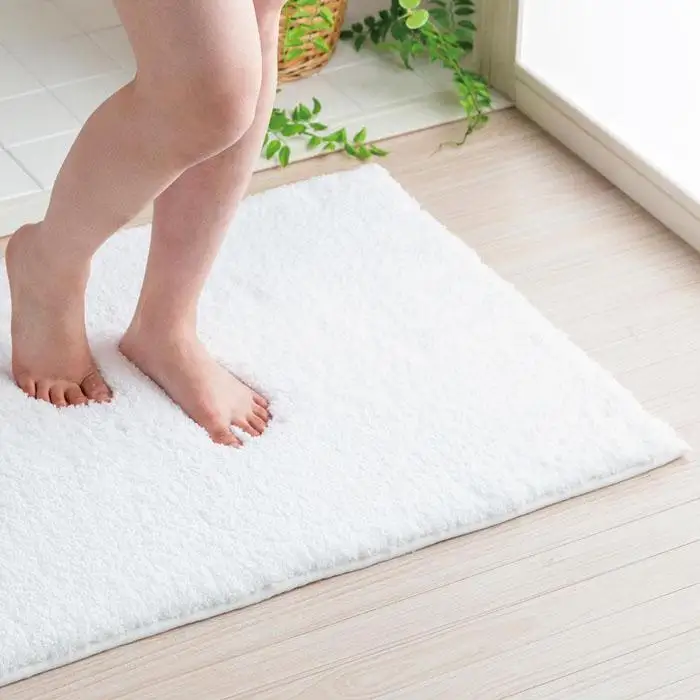 思わず頬ずりしたくなるバスマット プレミアム60×90cm　ホワイト