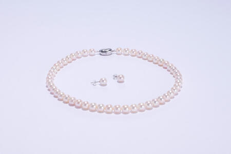 800-01あこや真珠ネックレス・ピアスセット(8.0-8.5mm)